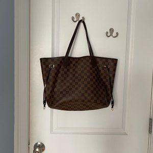 Authentic Louis Vuitton Neverfull MM
